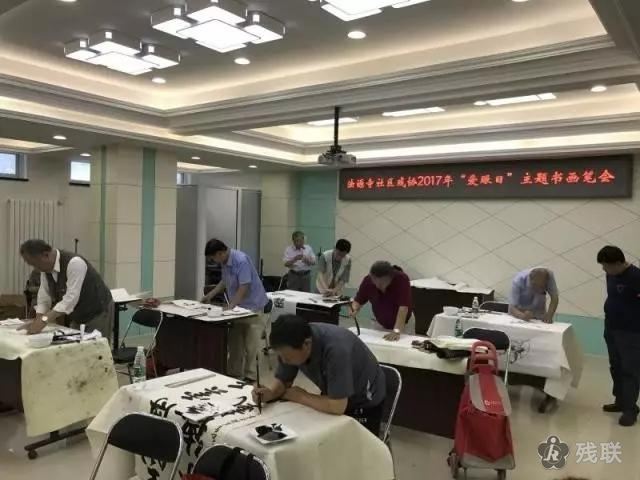 图为 活动现场