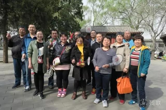 图为 活动合影