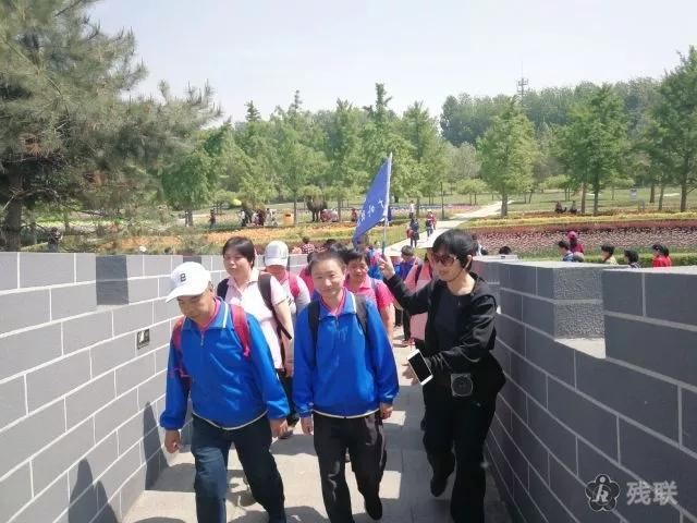 图为 活动现场