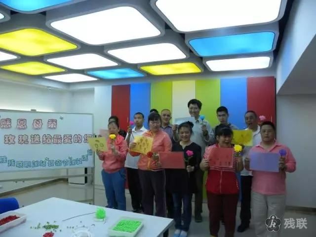 图为 活动合影