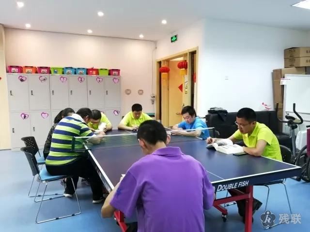 图为 阅读现场
