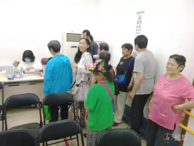 图为 体检现场