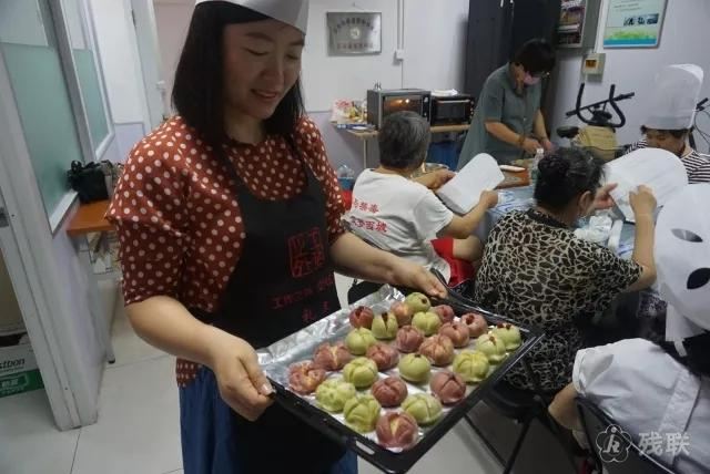图为 制作现场
