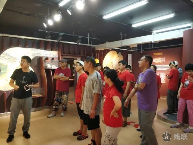 图为 参观现场