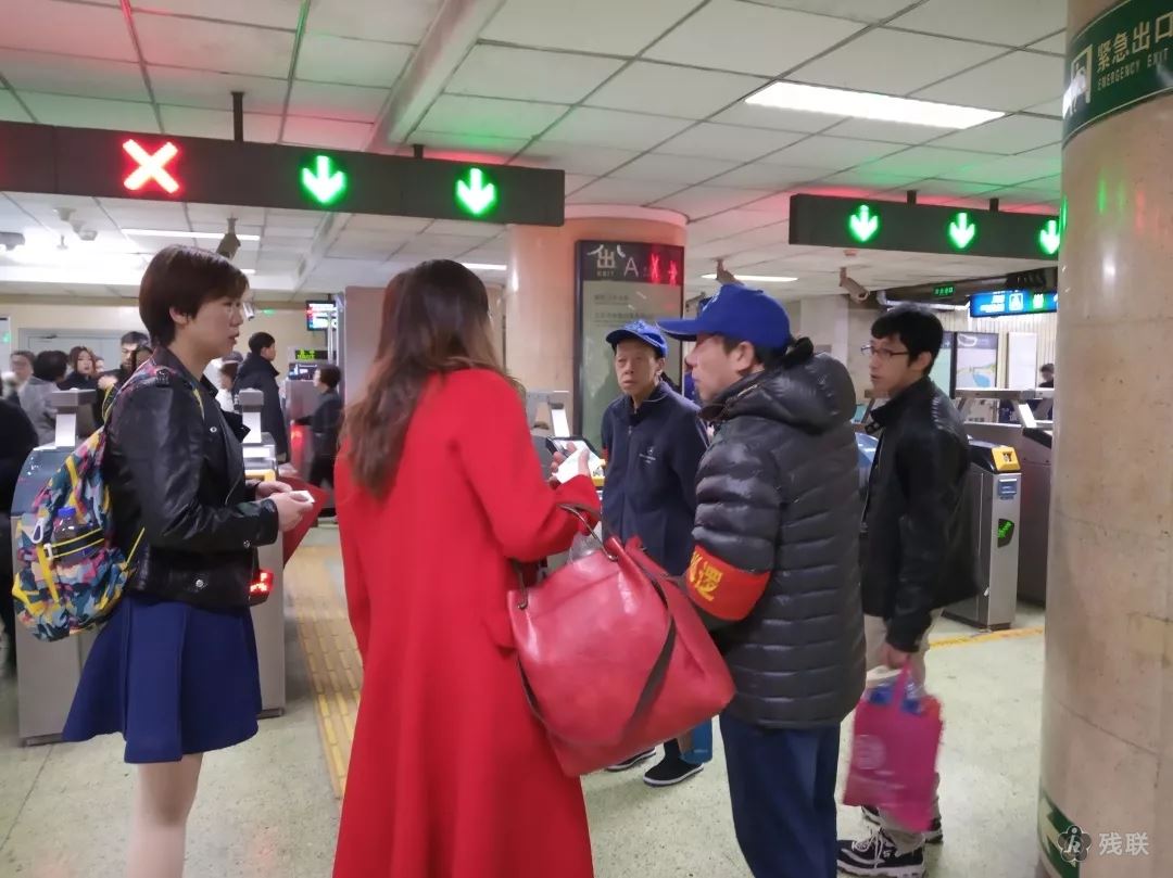 图为 志愿服务现场