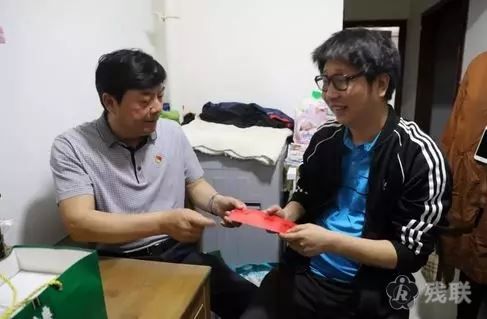 图为 走访现场