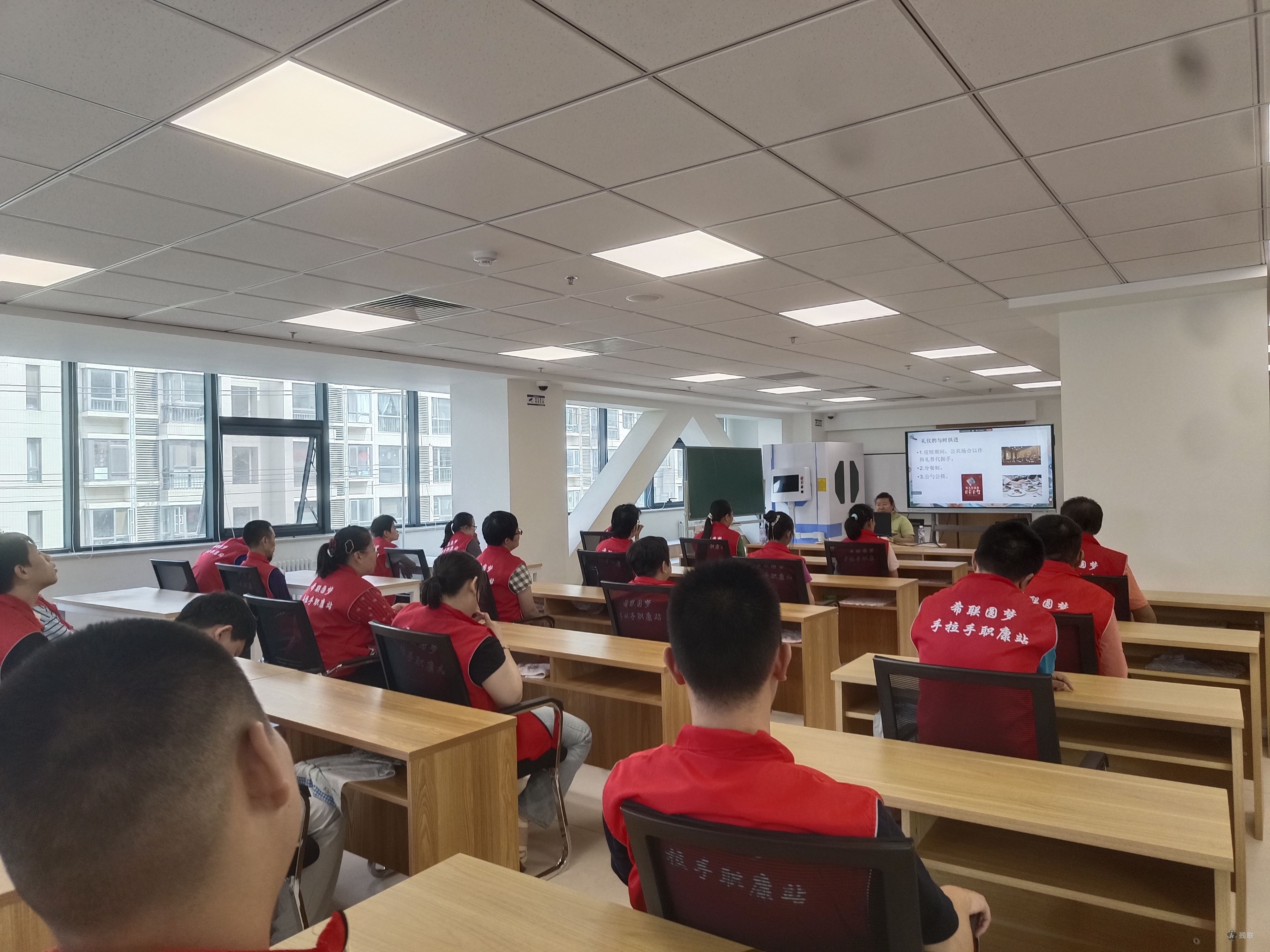图为 活动现场